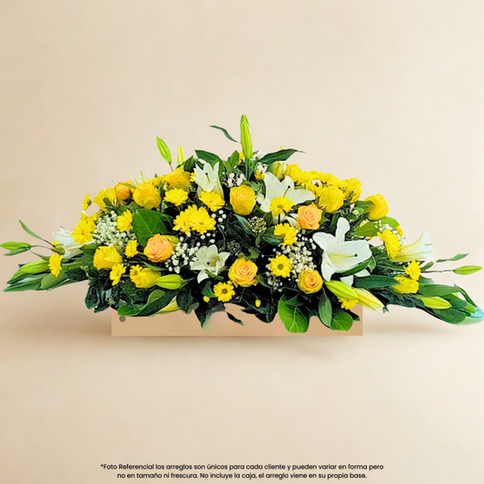 Arreglo Floral Tipo Cojín XL en tonos amarillos